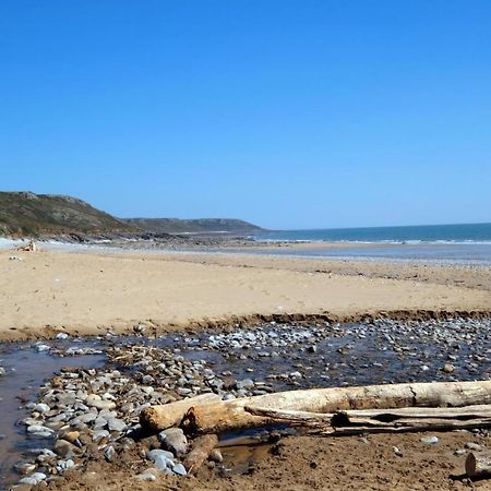 Sea View - 1 Bed Suite - Ocean Breeze - Port Eynon Exterior photo