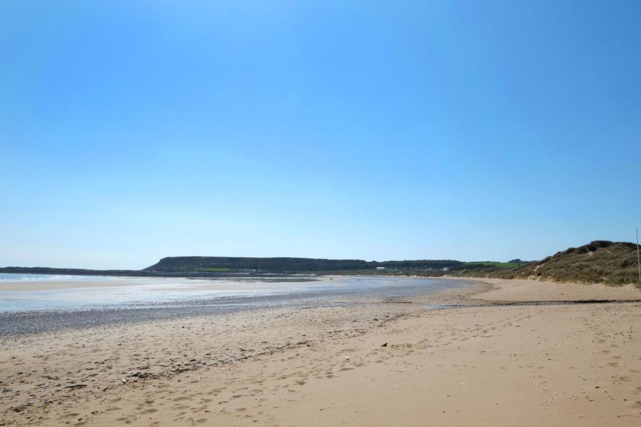 Sea View - 1 Bed Suite - Ocean Breeze - Port Eynon Exterior photo